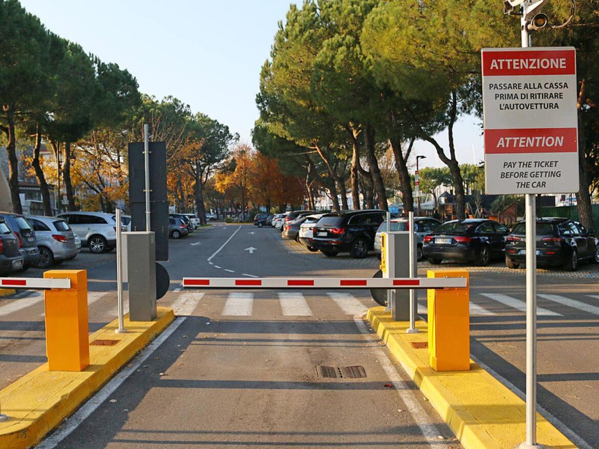 Splendid Lake Desenzano del Garda Exterior photo